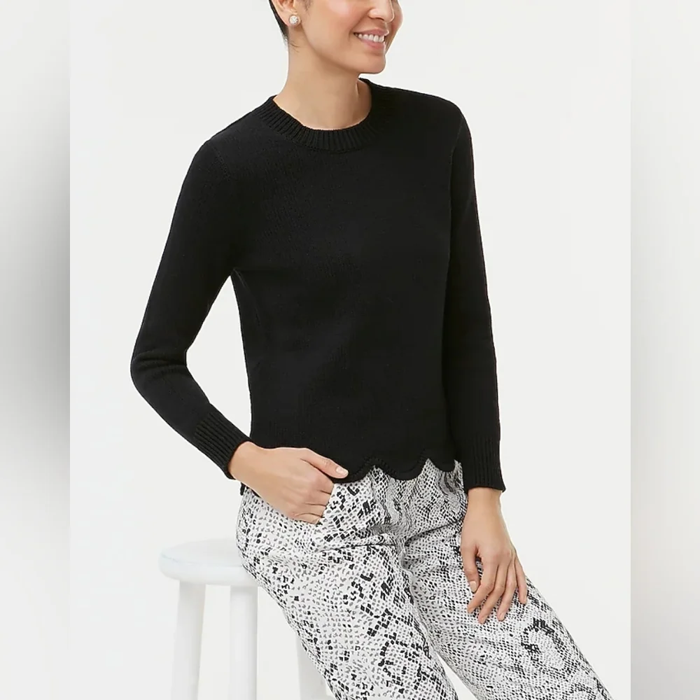 J. Crew Black Scalloped Hem Sweater Size Small NWT